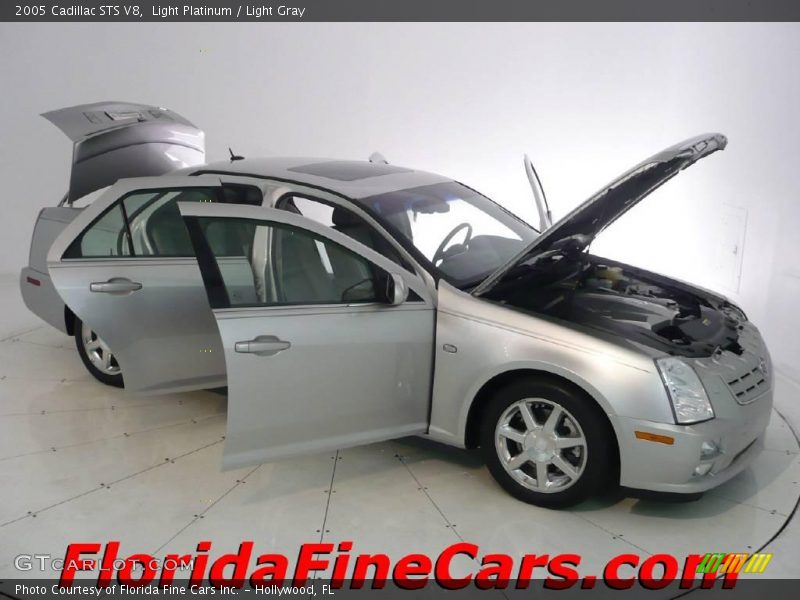 Light Platinum / Light Gray 2005 Cadillac STS V8