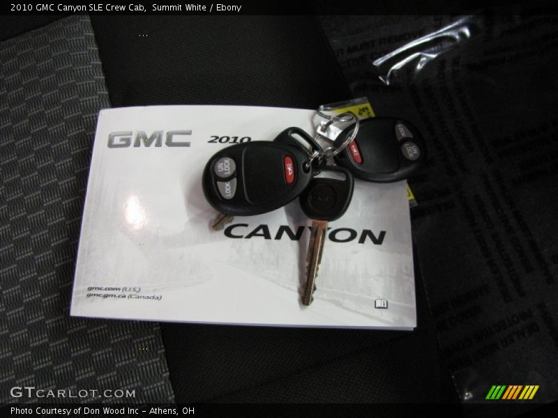 Summit White / Ebony 2010 GMC Canyon SLE Crew Cab