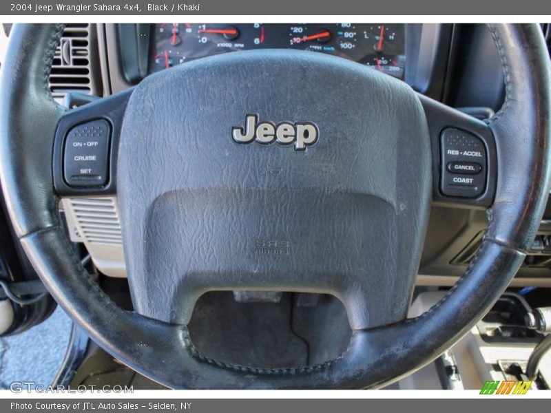 Black / Khaki 2004 Jeep Wrangler Sahara 4x4