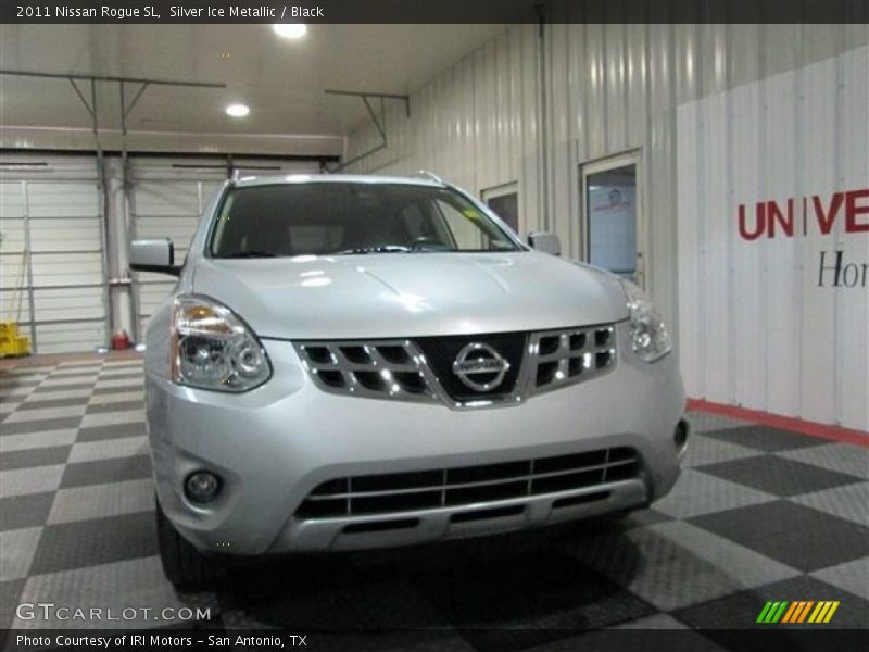 Silver Ice Metallic / Black 2011 Nissan Rogue SL