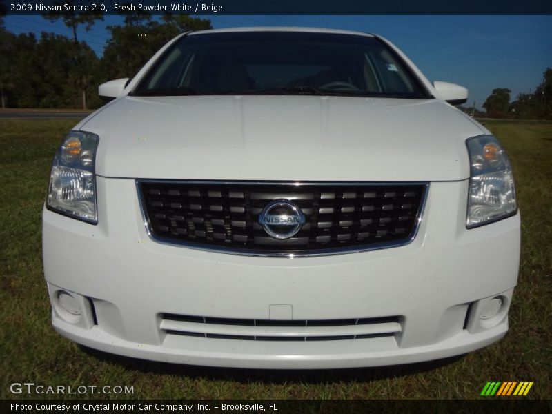 Fresh Powder White / Beige 2009 Nissan Sentra 2.0