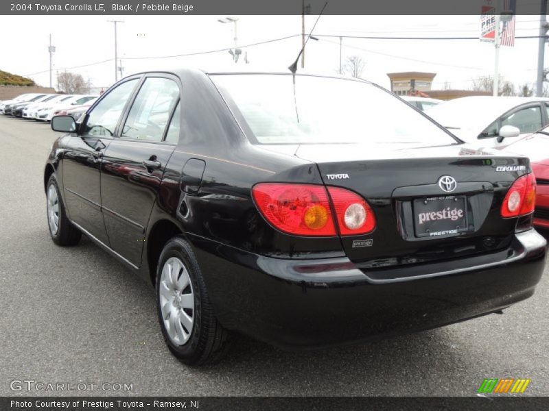 Black / Pebble Beige 2004 Toyota Corolla LE