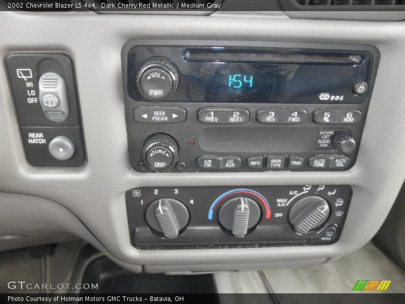 Controls of 2002 Blazer LS 4x4