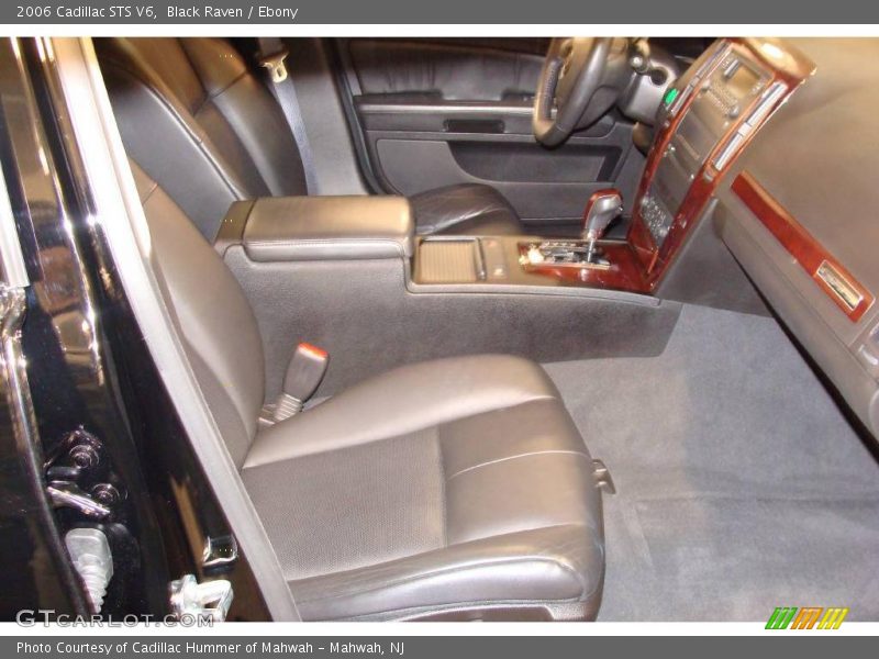 Black Raven / Ebony 2006 Cadillac STS V6