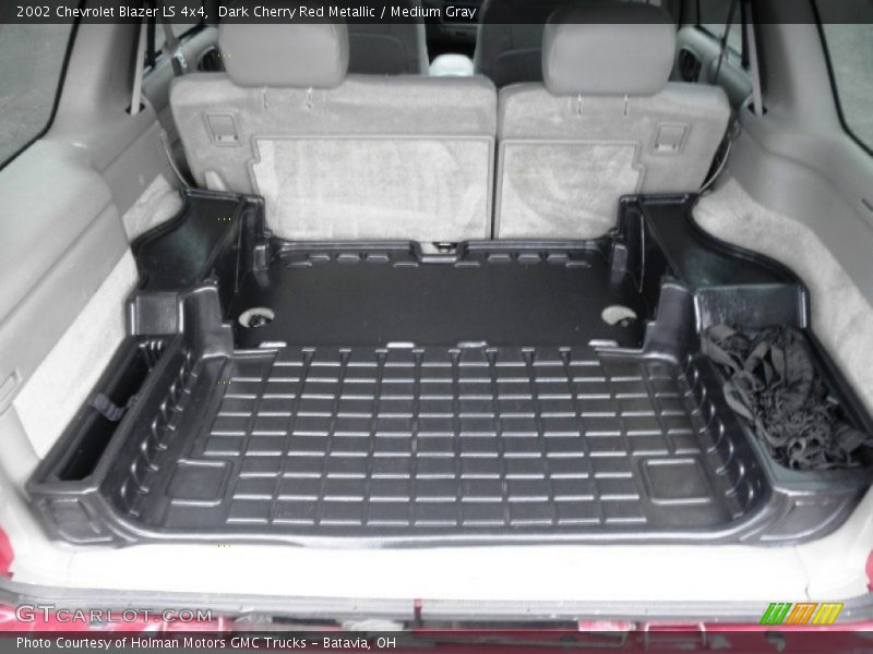  2002 Blazer LS 4x4 Trunk