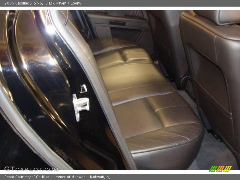 Black Raven / Ebony 2006 Cadillac STS V6