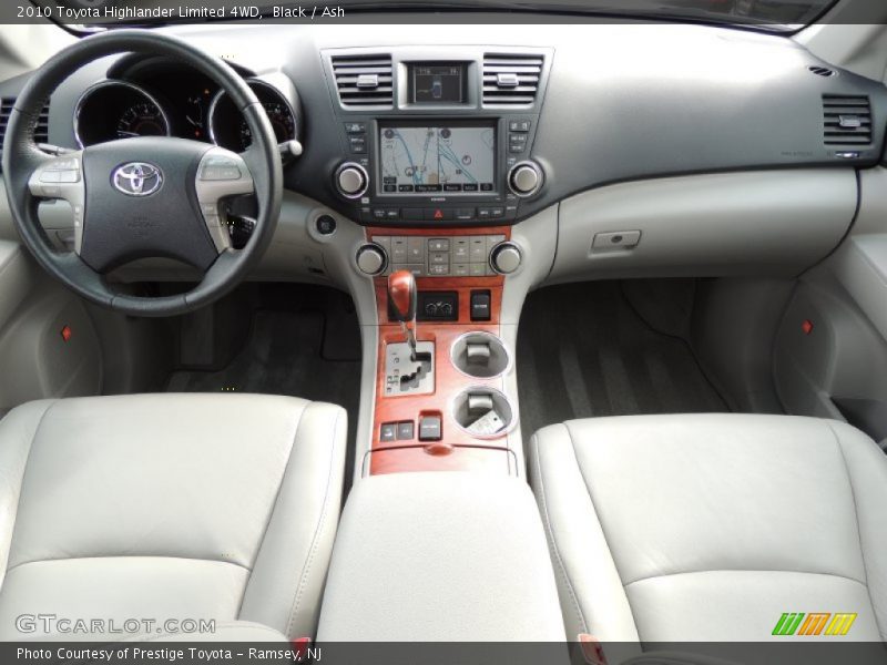Black / Ash 2010 Toyota Highlander Limited 4WD