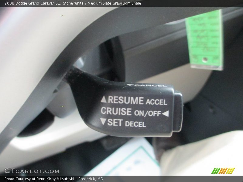 Stone White / Medium Slate Gray/Light Shale 2008 Dodge Grand Caravan SE