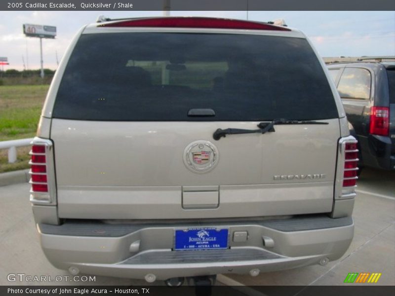 Quicksilver / Shale 2005 Cadillac Escalade