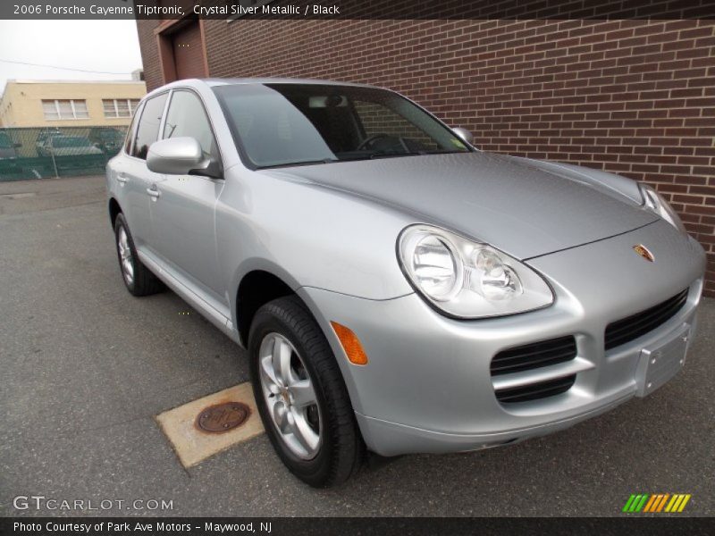 Front 3/4 View of 2006 Cayenne Tiptronic