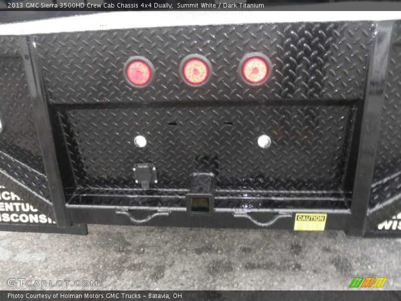 Summit White / Dark Titanium 2013 GMC Sierra 3500HD Crew Cab Chassis 4x4 Dually