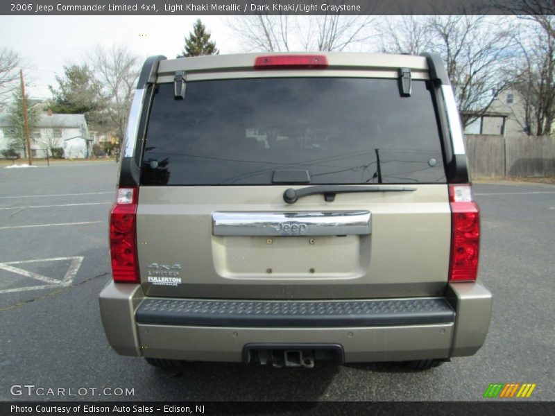 Light Khaki Metallic / Dark Khaki/Light Graystone 2006 Jeep Commander Limited 4x4