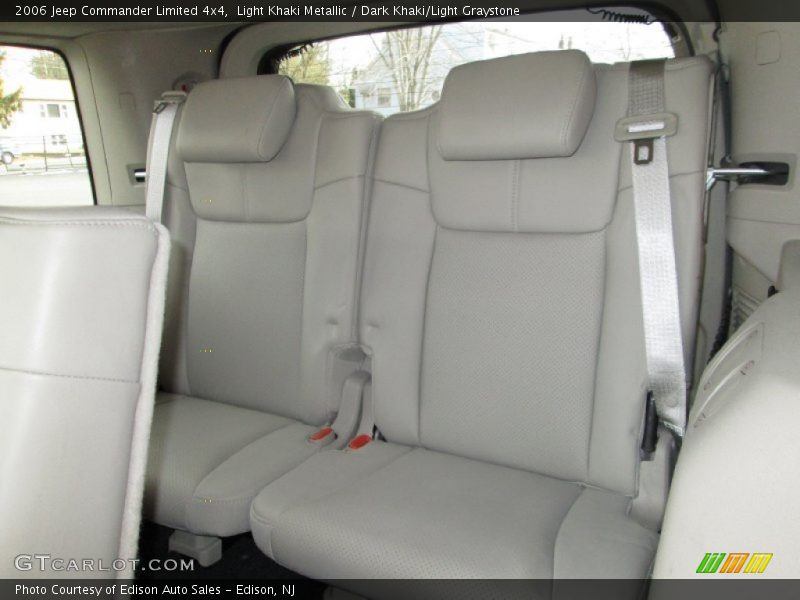 Rear Seat of 2006 Commander Limited 4x4