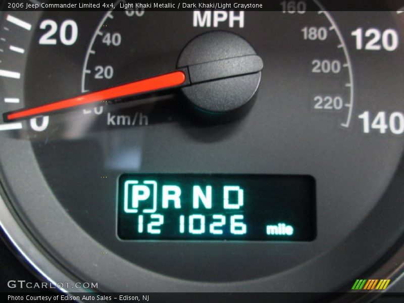 Light Khaki Metallic / Dark Khaki/Light Graystone 2006 Jeep Commander Limited 4x4