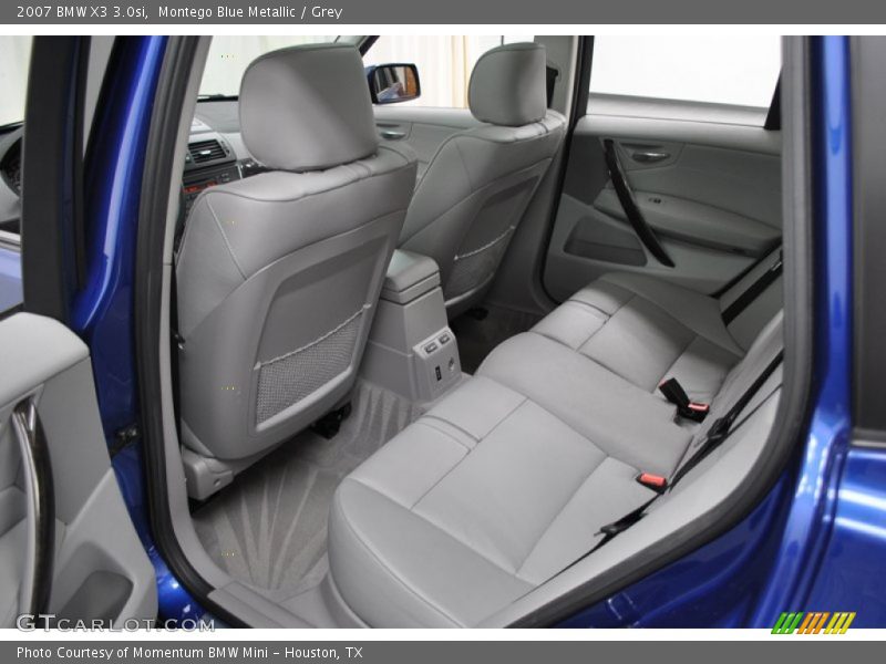 Rear Seat of 2007 X3 3.0si