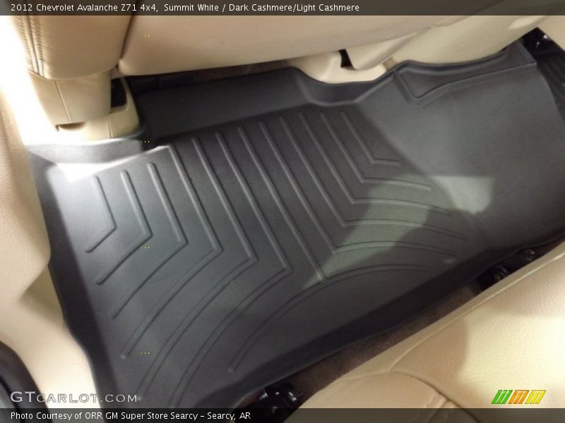 Summit White / Dark Cashmere/Light Cashmere 2012 Chevrolet Avalanche Z71 4x4