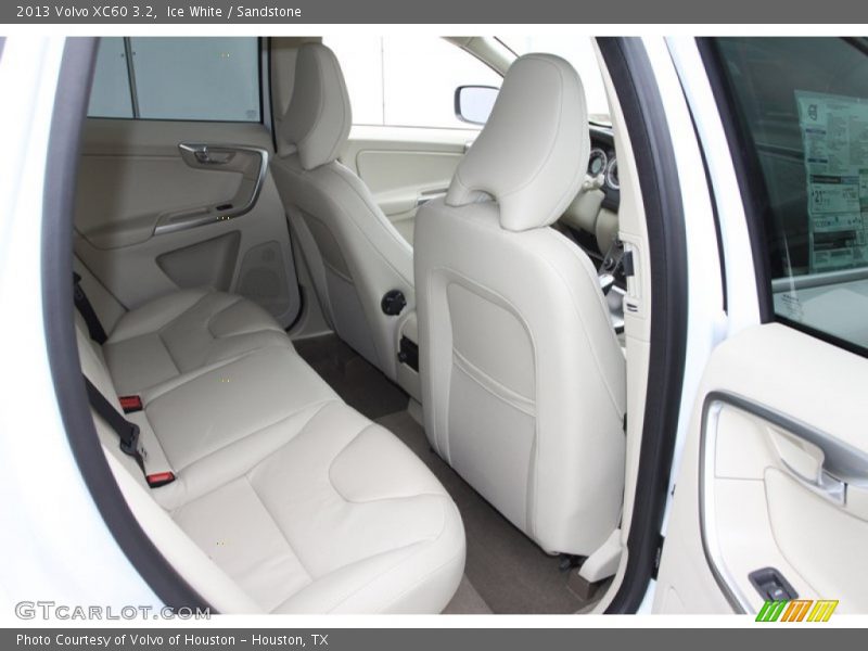 Ice White / Sandstone 2013 Volvo XC60 3.2