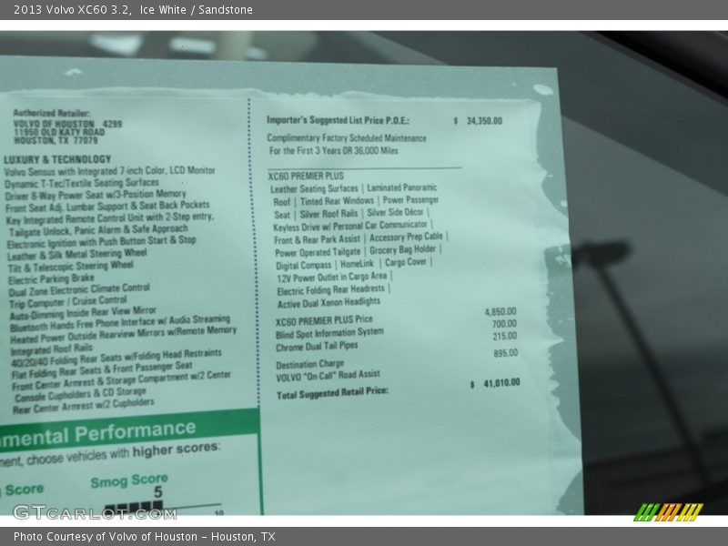 Ice White / Sandstone 2013 Volvo XC60 3.2