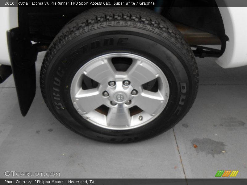 Super White / Graphite 2010 Toyota Tacoma V6 PreRunner TRD Sport Access Cab