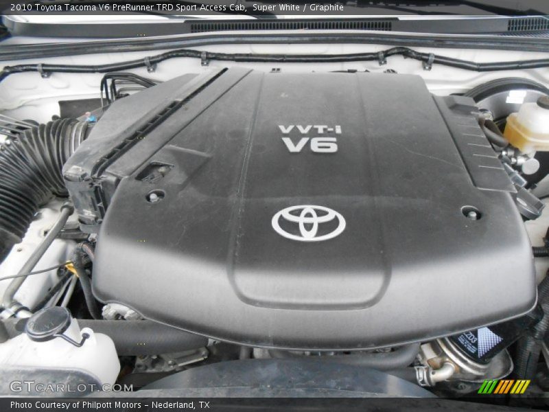 Super White / Graphite 2010 Toyota Tacoma V6 PreRunner TRD Sport Access Cab