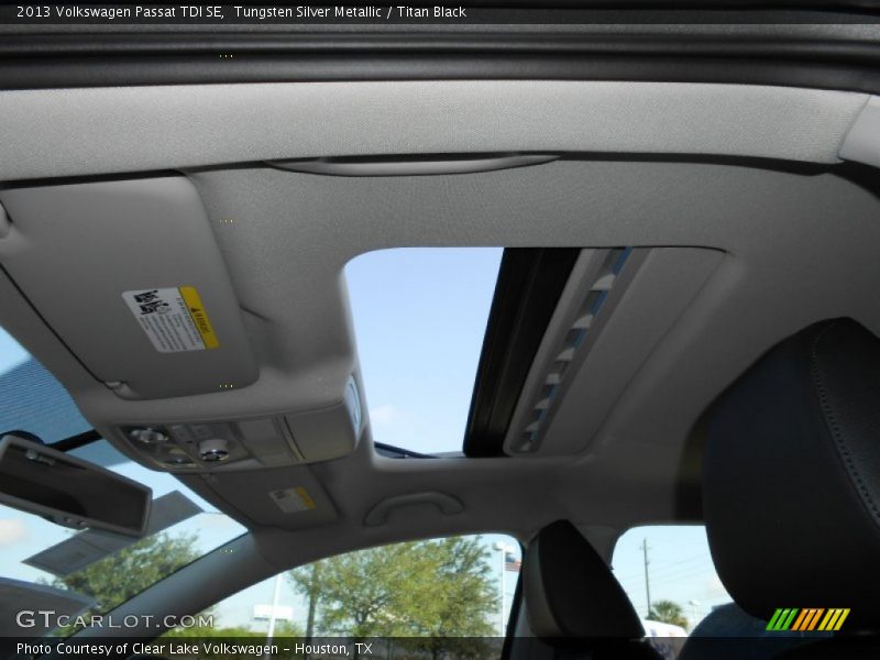 Tungsten Silver Metallic / Titan Black 2013 Volkswagen Passat TDI SE
