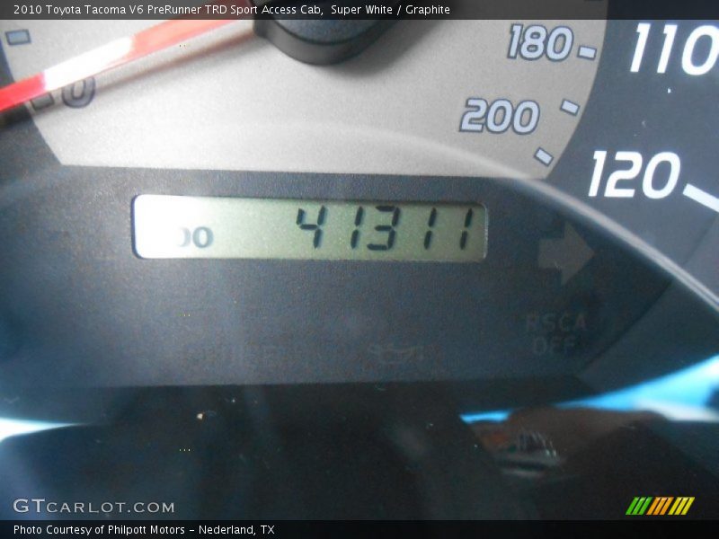 Super White / Graphite 2010 Toyota Tacoma V6 PreRunner TRD Sport Access Cab