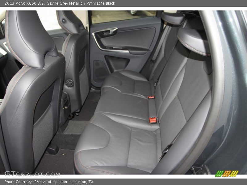 Saville Grey Metallic / Anthracite Black 2013 Volvo XC60 3.2