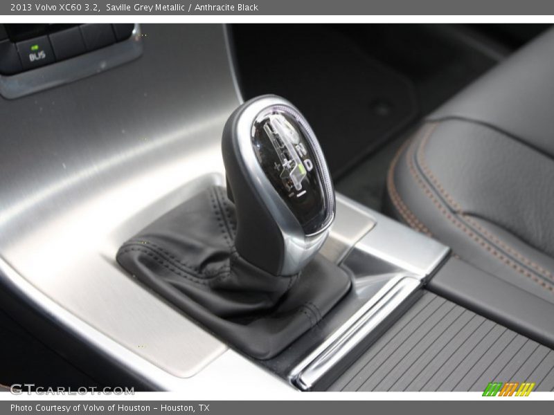 Saville Grey Metallic / Anthracite Black 2013 Volvo XC60 3.2