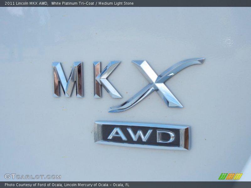 White Platinum Tri-Coat / Medium Light Stone 2011 Lincoln MKX AWD