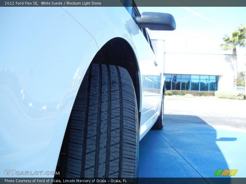 White Suede / Medium Light Stone 2012 Ford Flex SE