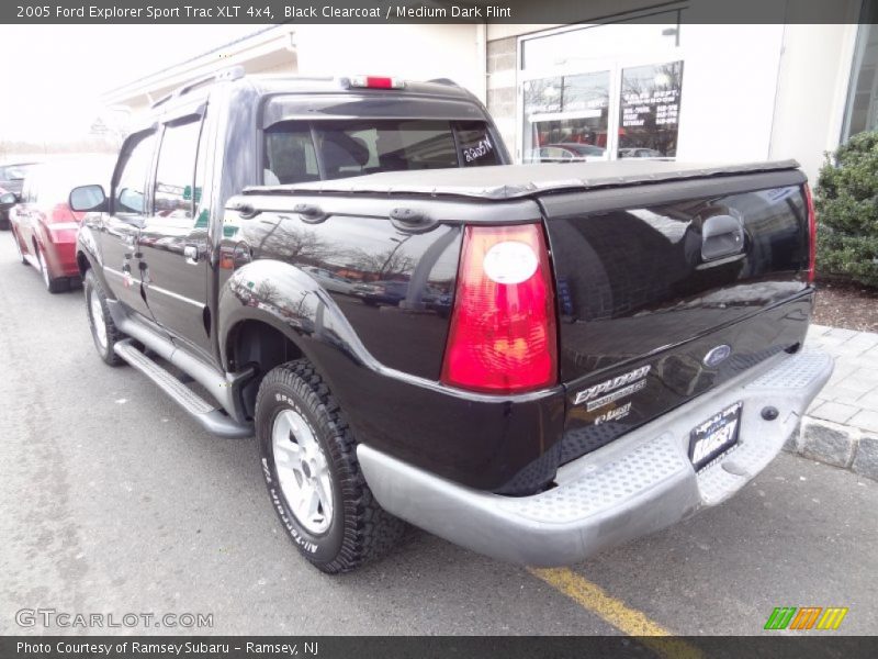 Black Clearcoat / Medium Dark Flint 2005 Ford Explorer Sport Trac XLT 4x4