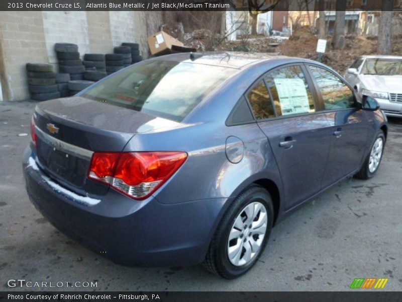 Atlantis Blue Metallic / Jet Black/Medium Titanium 2013 Chevrolet Cruze LS