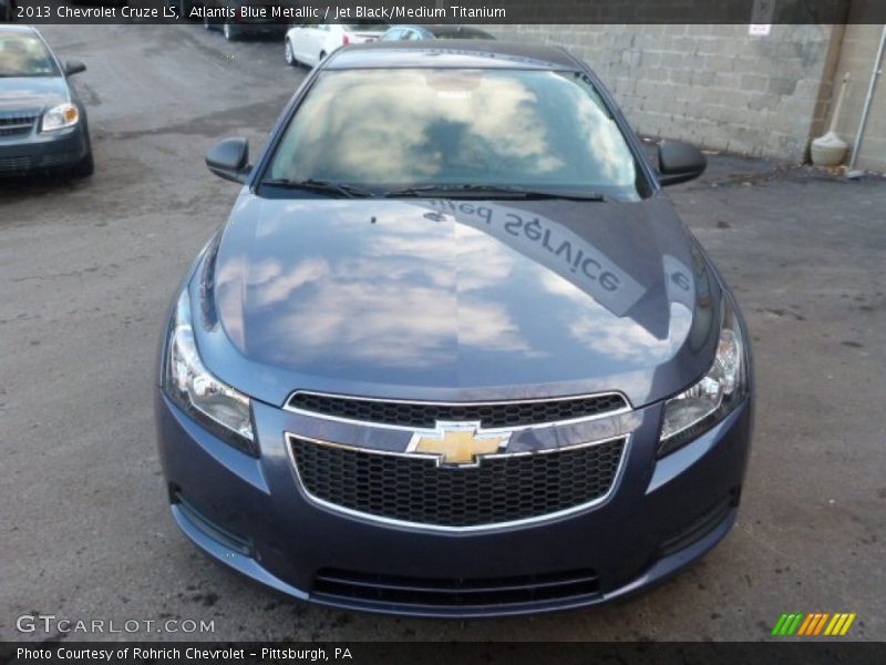 Atlantis Blue Metallic / Jet Black/Medium Titanium 2013 Chevrolet Cruze LS