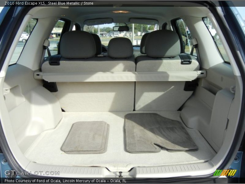  2010 Escape XLS Trunk