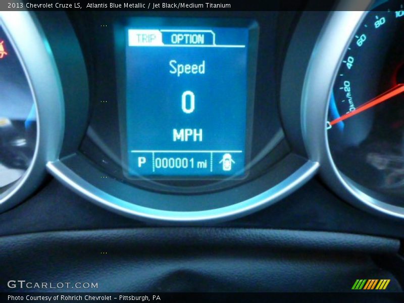Atlantis Blue Metallic / Jet Black/Medium Titanium 2013 Chevrolet Cruze LS