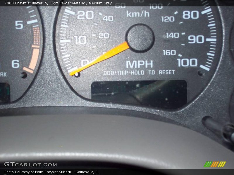 Light Pewter Metallic / Medium Gray 2000 Chevrolet Blazer LS