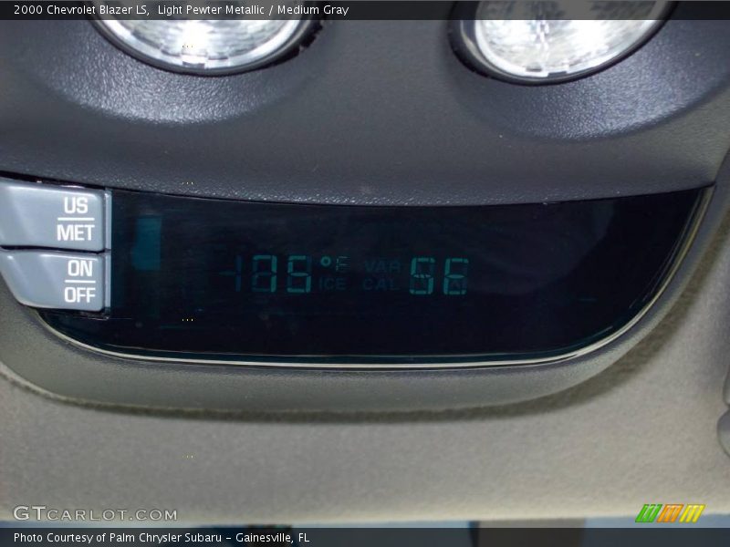 Light Pewter Metallic / Medium Gray 2000 Chevrolet Blazer LS