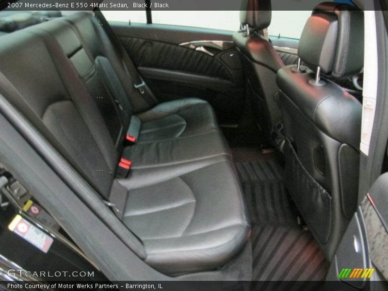 Black / Black 2007 Mercedes-Benz E 550 4Matic Sedan