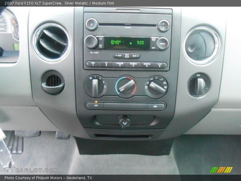 Silver Metallic / Medium Flint 2007 Ford F150 XLT SuperCrew