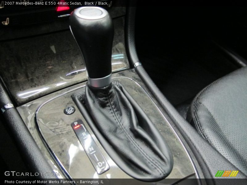 Black / Black 2007 Mercedes-Benz E 550 4Matic Sedan