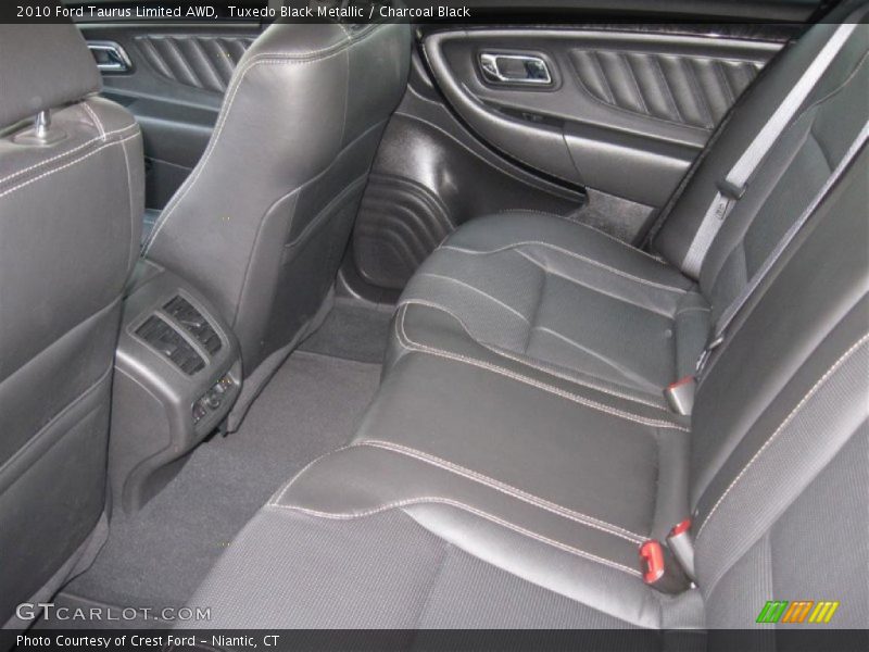 Tuxedo Black Metallic / Charcoal Black 2010 Ford Taurus Limited AWD