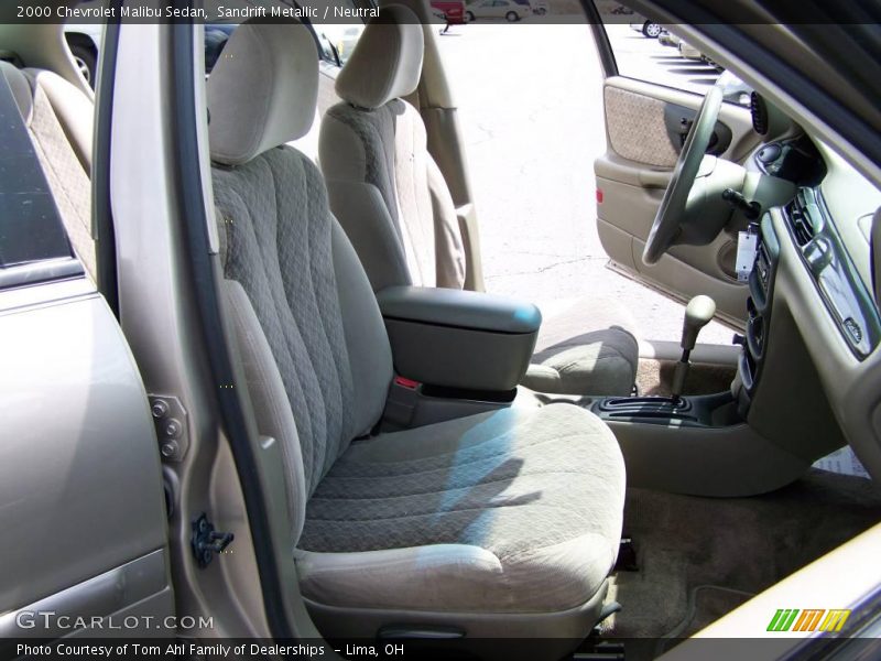 Sandrift Metallic / Neutral 2000 Chevrolet Malibu Sedan