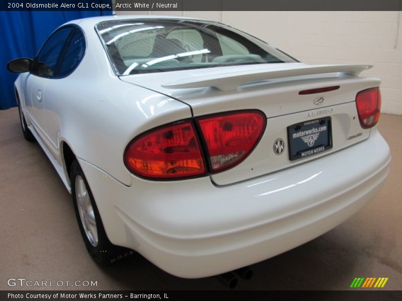 Arctic White / Neutral 2004 Oldsmobile Alero GL1 Coupe