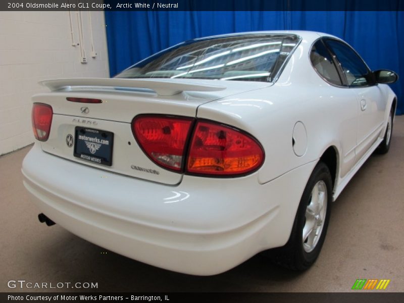 Arctic White / Neutral 2004 Oldsmobile Alero GL1 Coupe