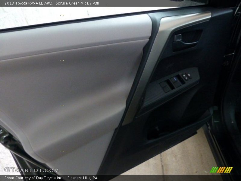 Spruce Green Mica / Ash 2013 Toyota RAV4 LE AWD
