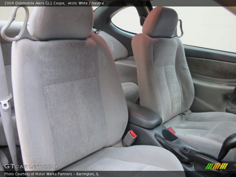Arctic White / Neutral 2004 Oldsmobile Alero GL1 Coupe