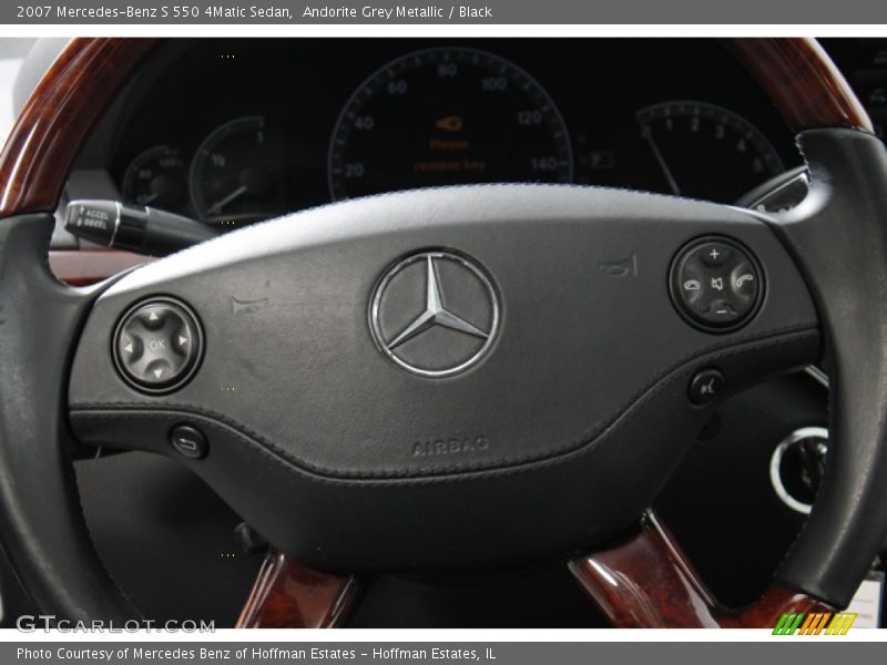 2007 S 550 4Matic Sedan Steering Wheel