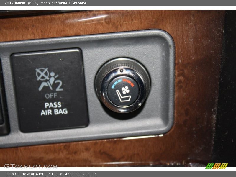 Moonlight White / Graphite 2012 Infiniti QX 56