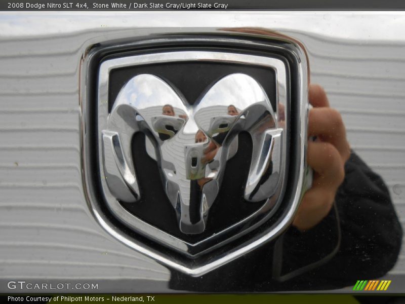 Stone White / Dark Slate Gray/Light Slate Gray 2008 Dodge Nitro SLT 4x4