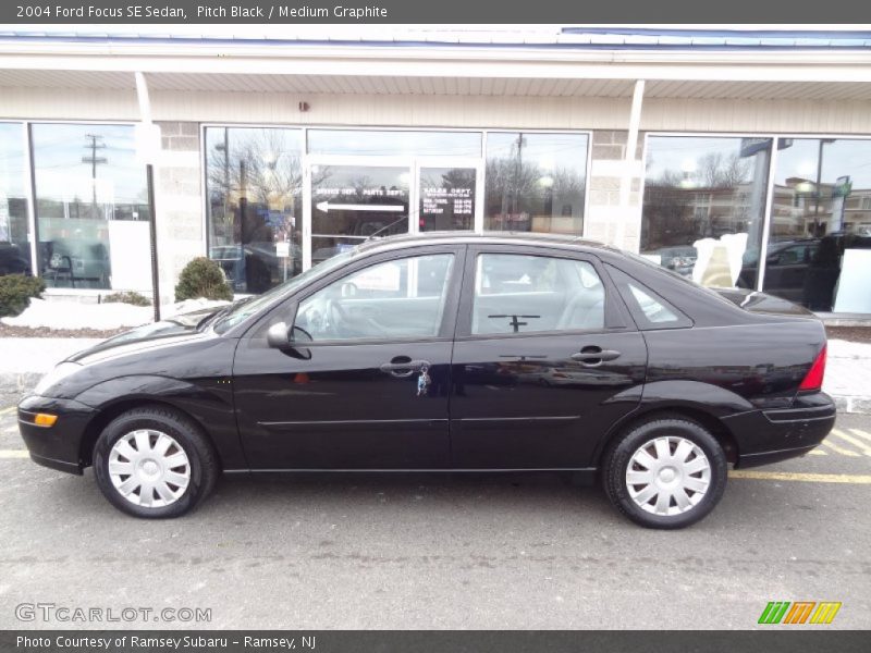  2004 Focus SE Sedan Pitch Black